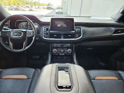 Used 2023 GMC Yukon XL AT4 w/ AT4 Premium Plus Package image 15