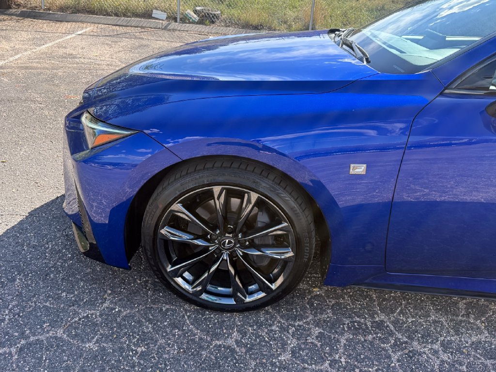 Used 2025 Lexus IS 350 F Sport RWD image 33