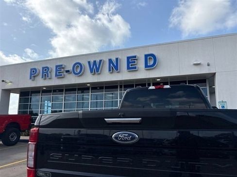 Used 2020 Ford F250 XLT w/ XLT Premium Package AWD/4WD image 12