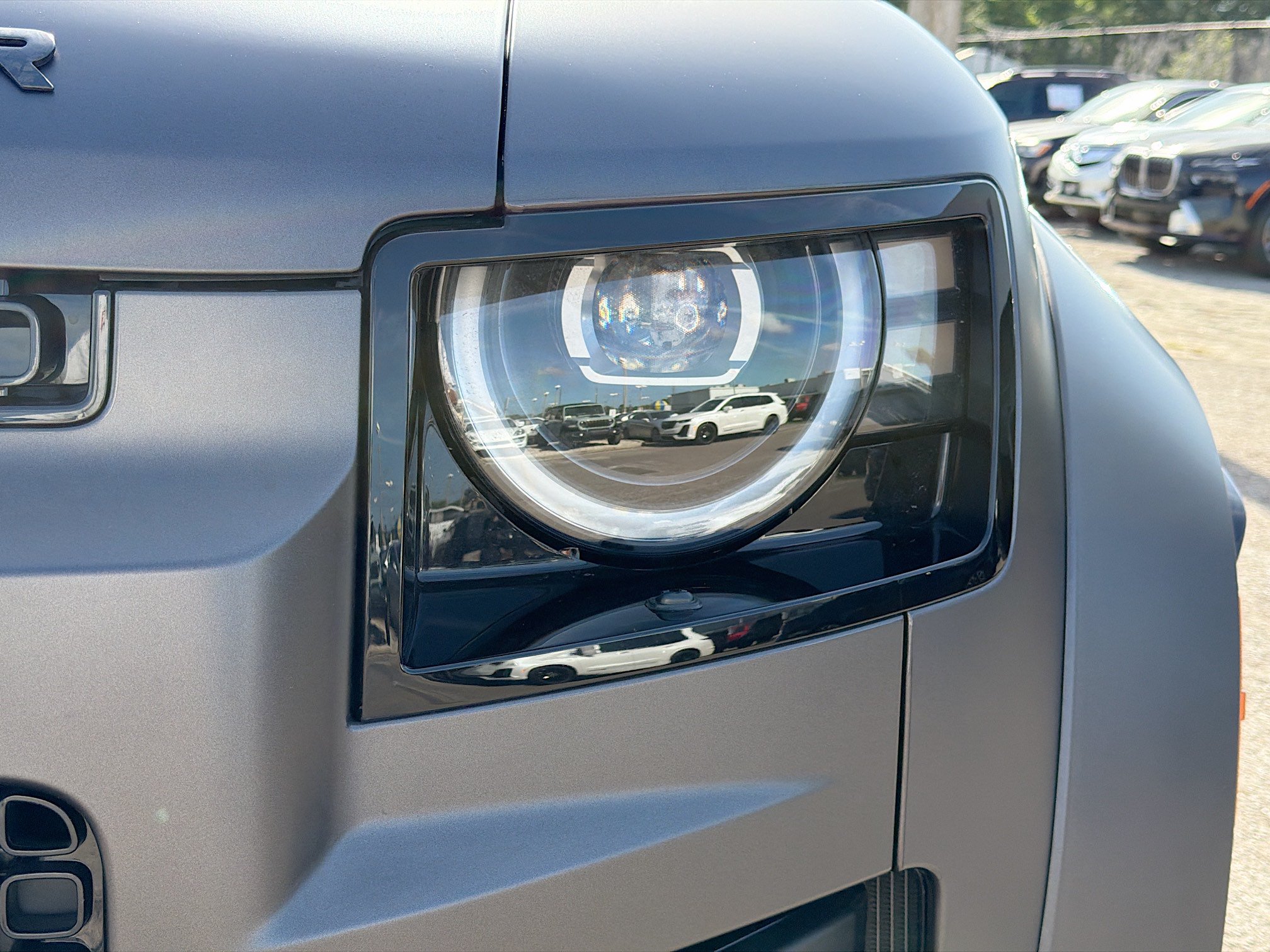 New 2026 Land Rover Defender 110 OCTA AWD/4WD image 9