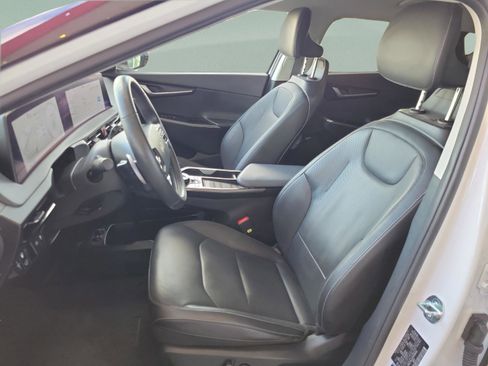 Used 2023 Kia EV6 Wind w/ Wind Technology Package image 8