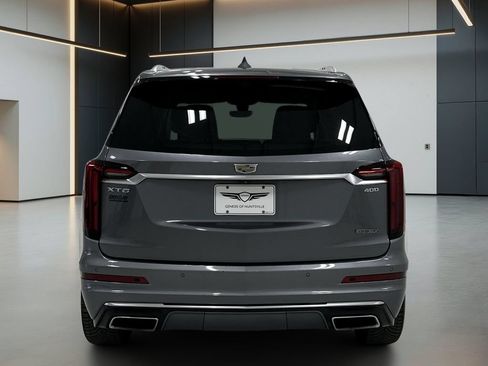 Used 2020 Cadillac XT6 Premium Luxury FWD image 5