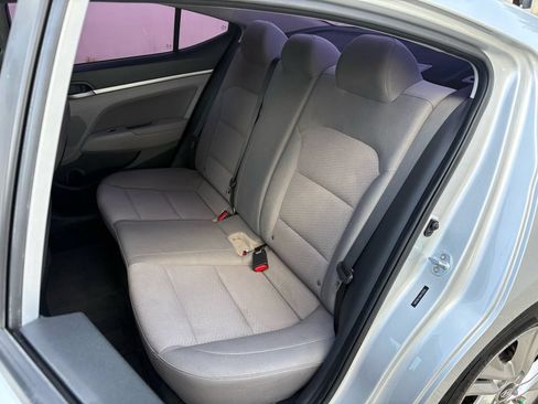 Used 2019 Hyundai Elantra SEL FWD image 23
