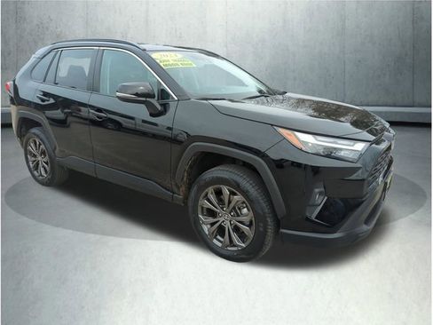 Used 2024 Toyota RAV4 XLE Premium w/ Weather Package image 9