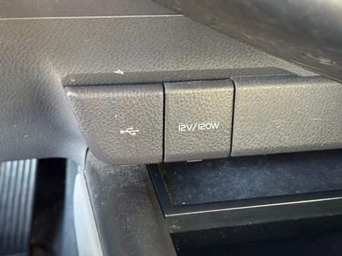 Used 2022 Toyota Camry LE image 20