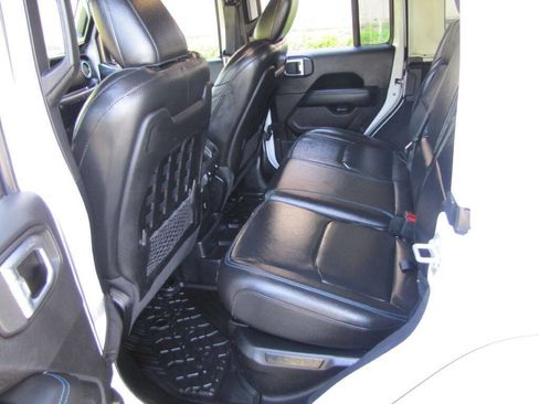 Used 2023 Jeep Wrangler Unlimited Rubicon 4xe w/ Cold Weather Group image 17