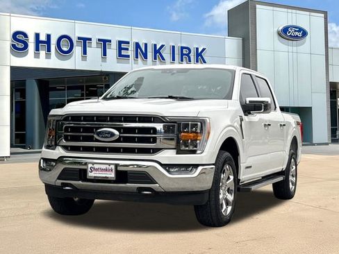 Used 2021 Ford F150 Lariat AWD/4WD image 3