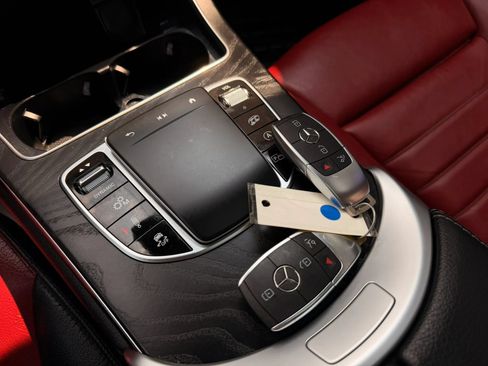 Used 2022 Mercedes-Benz GLC 43 AMG 4MATIC w/ Multimedia Package Lite image 18
