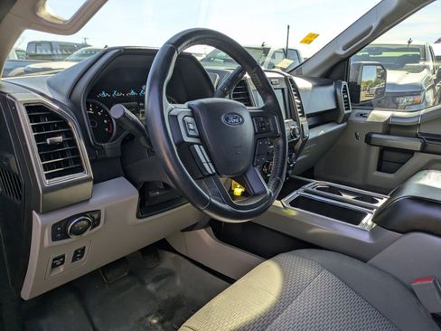 Used 2018 Ford F150 XLT w/ Equipment Group 302A Luxury image 9