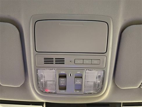 Certified 2022 Honda CR-V EX-L image 31