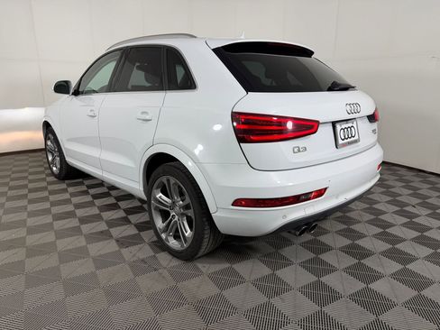 Used 2015 Audi Q3 2.0T Prestige w/ Prestige Package image 3