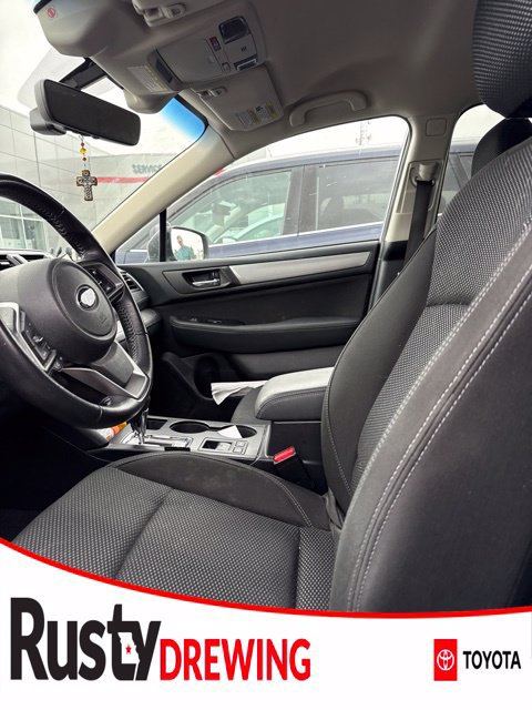Used 2018 Subaru Outback 2.5i Premium AWD/4WD image 1