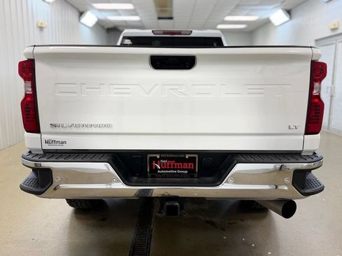 Used 2025 Chevrolet Silverado 3500 LT w/ Safety Package AWD/4WD image 7