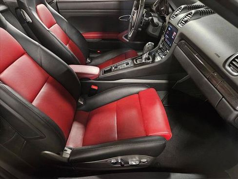 Used 2023 Porsche 718 Boxster S RWD image 17