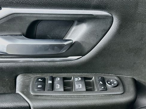 Used 2023 RAM 1500 Big Horn AWD/4WD image 15