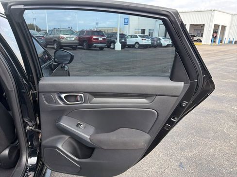 Used 2023 Honda Civic Sport image 26