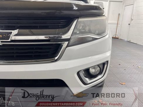 Used 2016 Chevrolet Colorado LT w/ LT Convenience Package RWD image 11