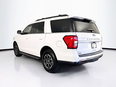 Used 2023 Ford Expedition XLT image 7
