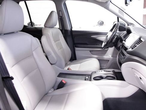 Certified 2023 Honda Ridgeline RTL image 14