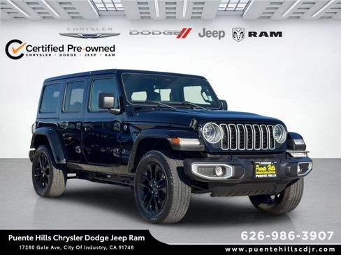 Certified 2025 Jeep Wrangler Unlimited Sahara w/ Safety Group AWD/4WD image 1