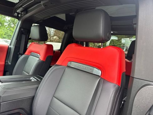 Used 2026 GMC Hummer EV 4x4 Crew Cab image 24