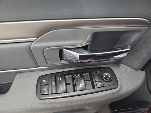 Used 2015 RAM 1500 Big Horn AWD/4WD image 11