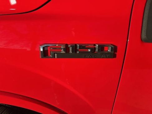 Used 2017 Ford F150 Lariat w/ Equipment Group 502A Luxury image 15