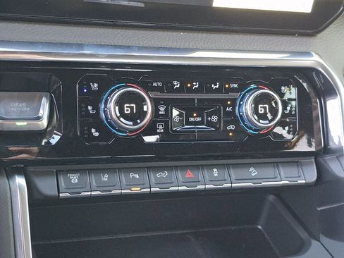 New 2026 GMC Sierra 2500 Denali w/ Denali Reserve Package image 14