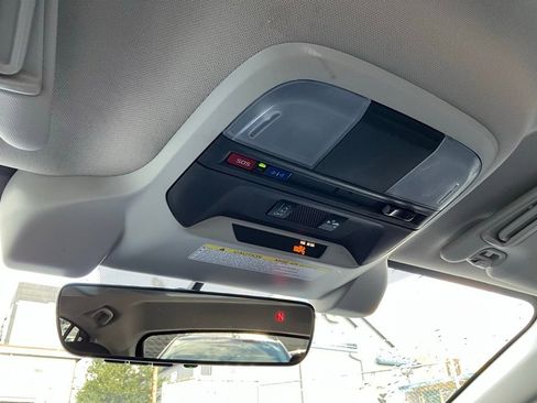 Certified 2023 Subaru Crosstrek 2.0i Premium image 16