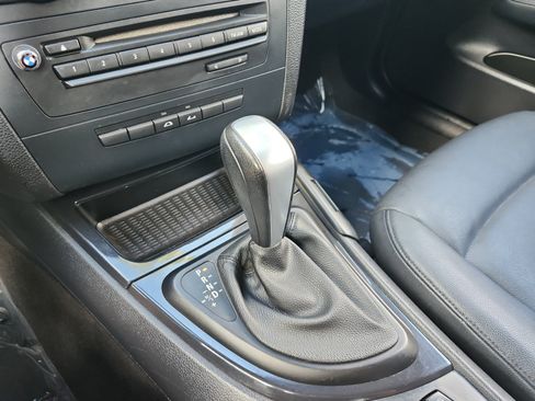 Used 2012 BMW 128i Convertible RWD image 20