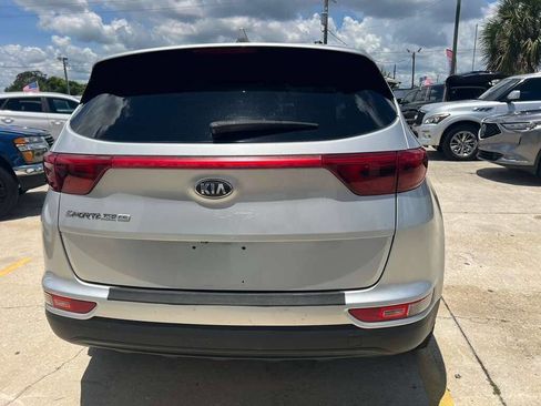 Used 2019 Kia Sportage LX FWD image 7