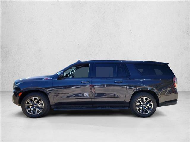 Used 2022 Chevrolet Suburban Z71 w/ Z71 Off-Road Package AWD/4WD image 9