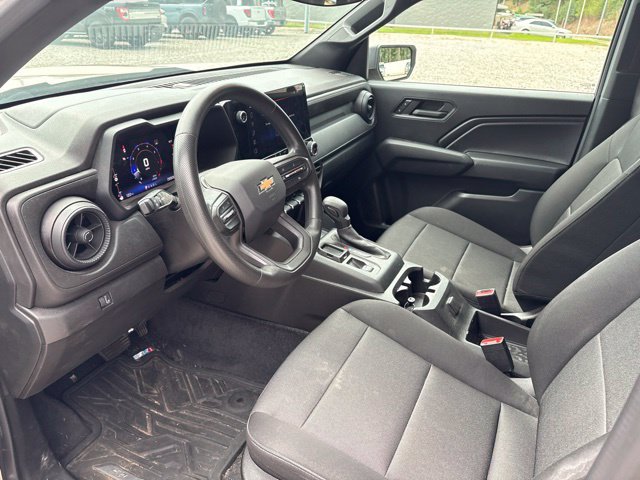 Used 2023 Chevrolet Colorado W/T w/ WT Convenience Package II RWD image 8