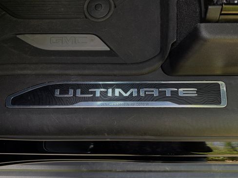 Used 2024 GMC Sierra 3500 Denali Ultimate image 22