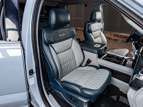 Used 2024 Ford F250 Limited w/ FX4 Off-Road Package image 30