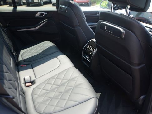 Used 2026 BMW X5 xDrive40i AWD/4WD image 15