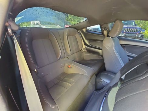 Used 2022 Ford Mustang GT w/ Equipment Group 301A RWD image 18