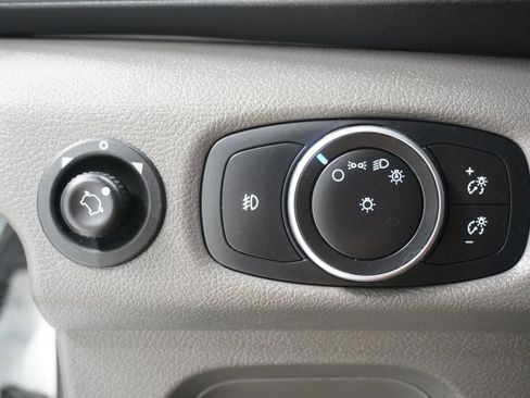 Used 2020 Ford Transit 250 Medium Roof w/ Load Area Protection Package image 16