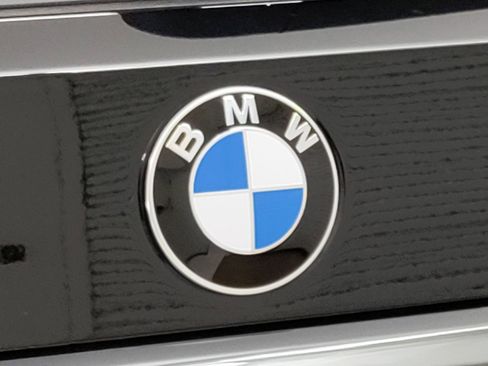 New 2026 BMW X7 xDrive40i w/ M Sport Package image 19