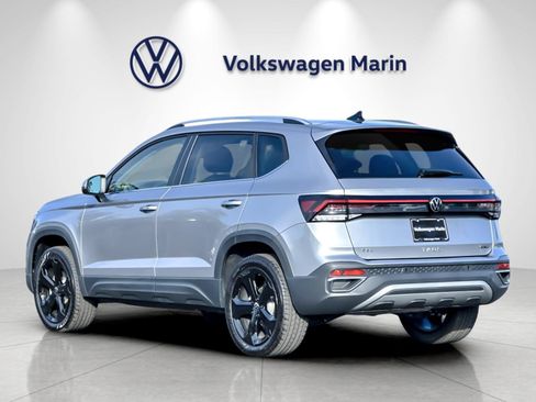 New 2026 Volkswagen Taos SEL AWD/4WD image 3