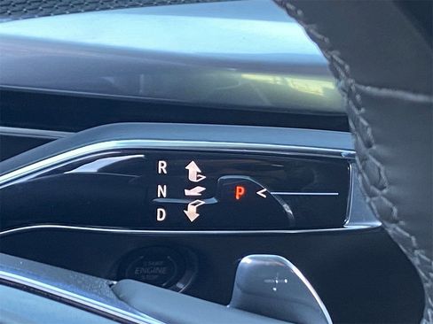 Certified 2025 Cadillac Escalade V w/ LPO, ONYX Package image 30