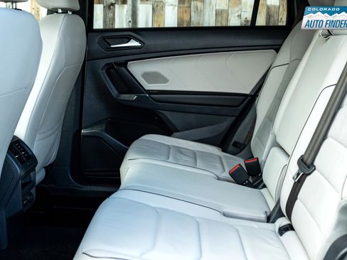 Used 2020 Volkswagen Tiguan SEL Premium R-Line image 25