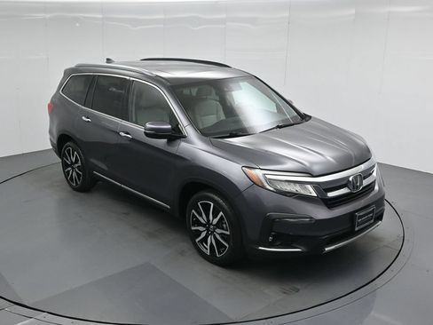 Used 2019 Honda Pilot Touring image 42