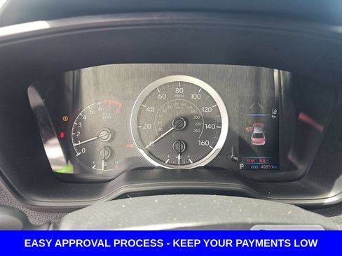 Used 2021 Toyota Corolla LE FWD image 12