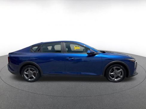 Used 2025 Kia K4 FWD image 16