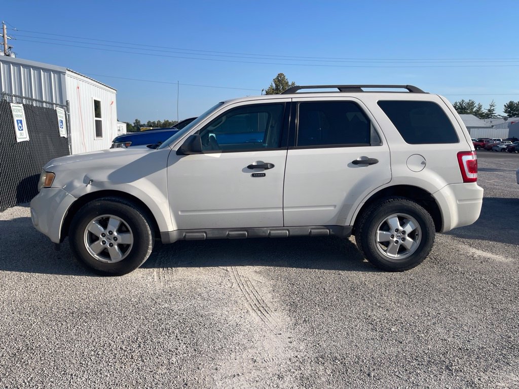 Used 2009 Ford Escape XLT FWD image 1