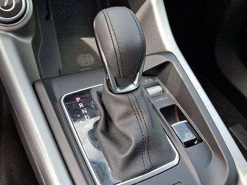 New 2026 Alfa Romeo Tonale AWD/4WD image 11