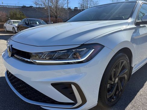 New 2026 Volkswagen Jetta SE image 26