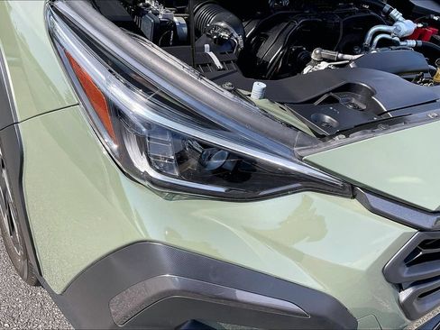 Certified 2024 Subaru Crosstrek 2.5i Limited AWD/4WD image 32