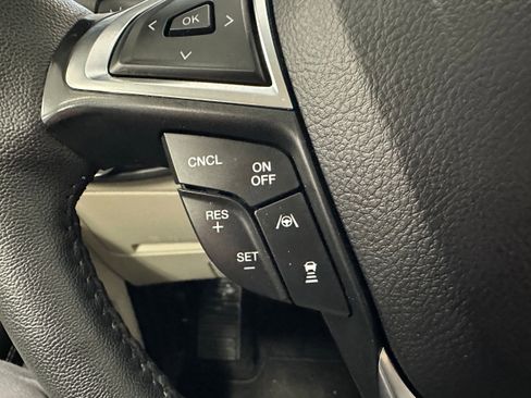 Used 2024 Ford Edge Titanium w/ Equipment Group 301A AWD/4WD image 25